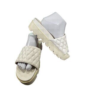 Quilted White Platform Slide Sandals Size 10 With Textured Sole By Wild Pair